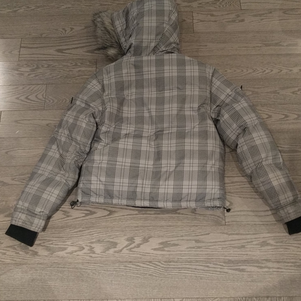 Beautiful winter jacket by Jacob πππ - Picture 7 of 8